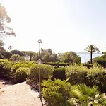 Les Residences De Beauvallon By Interhome 別荘 グリモー